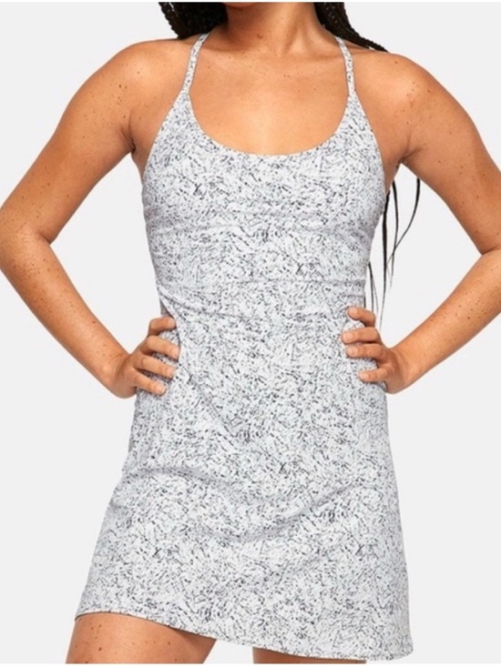 Outdoor Voices Dresses & Skirts - Outdoor Voices Excercise dress- Dove frost